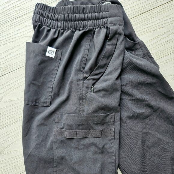 Wonder Wink jogger skinny pant scrubs XS w bonus nursing WE CAN DO IT tshirt - Picture 9 of 16